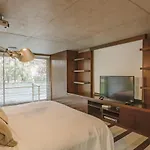 Alojarent Glamis Luxurious Loft